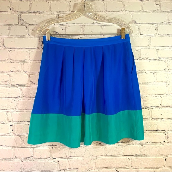 J Crew Blue Green Pleated Mini Skirt Size 4 - Picture 2 of 11